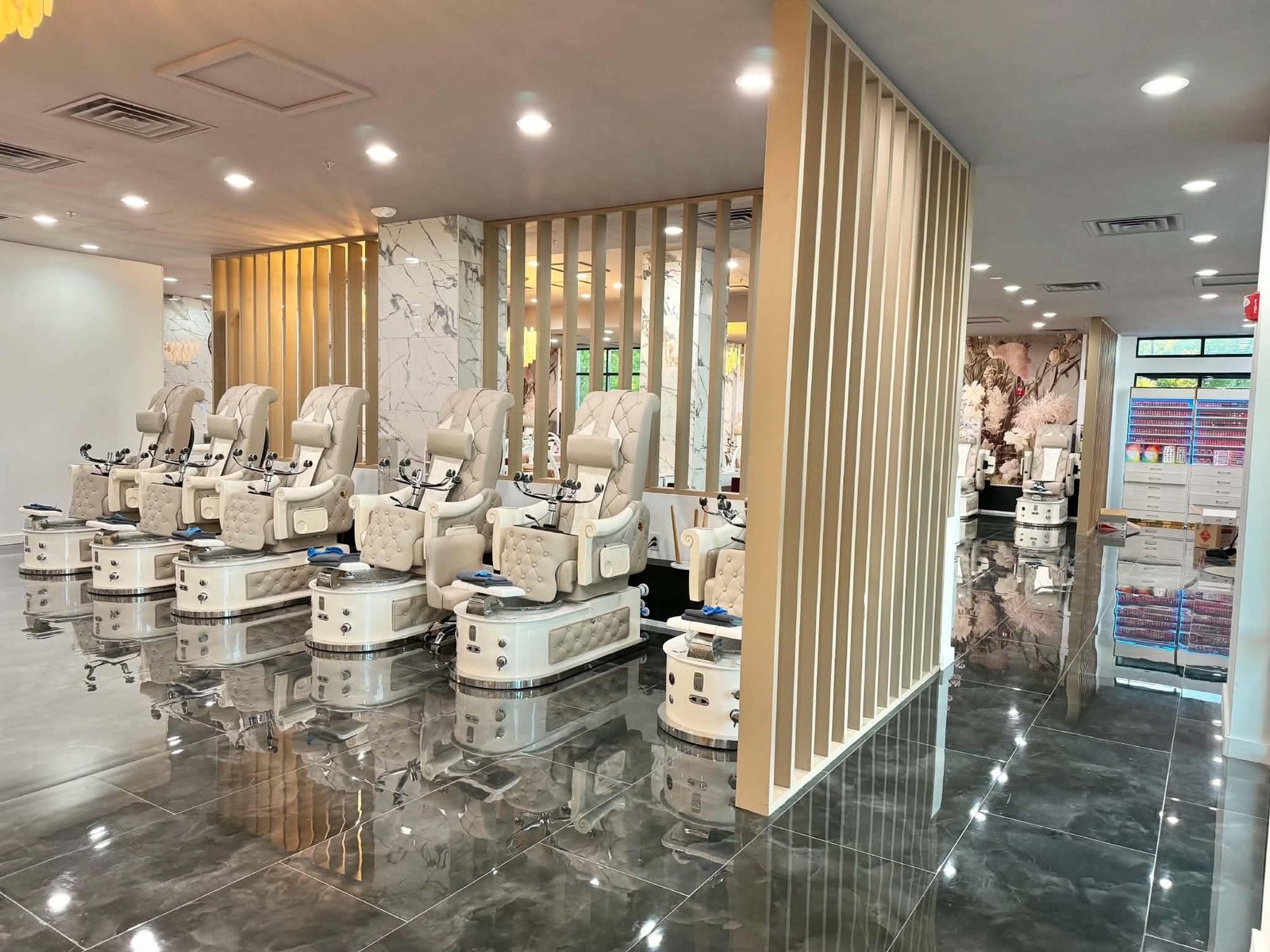 Mimosas Nail Bar - Concord salon experience in Raleigh